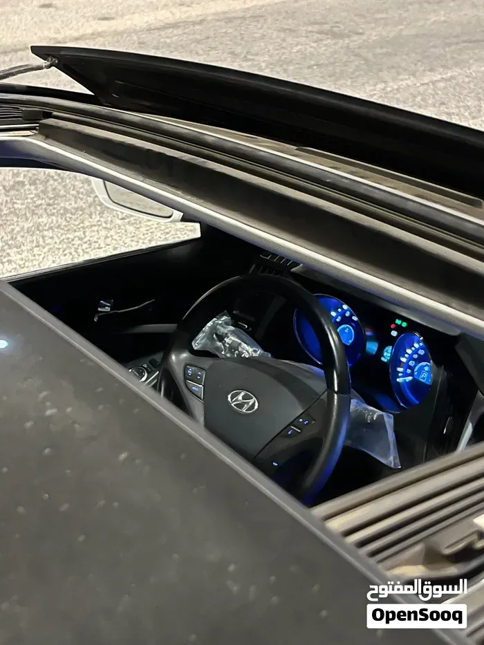 Hyundai Sonata 2012 photo 3