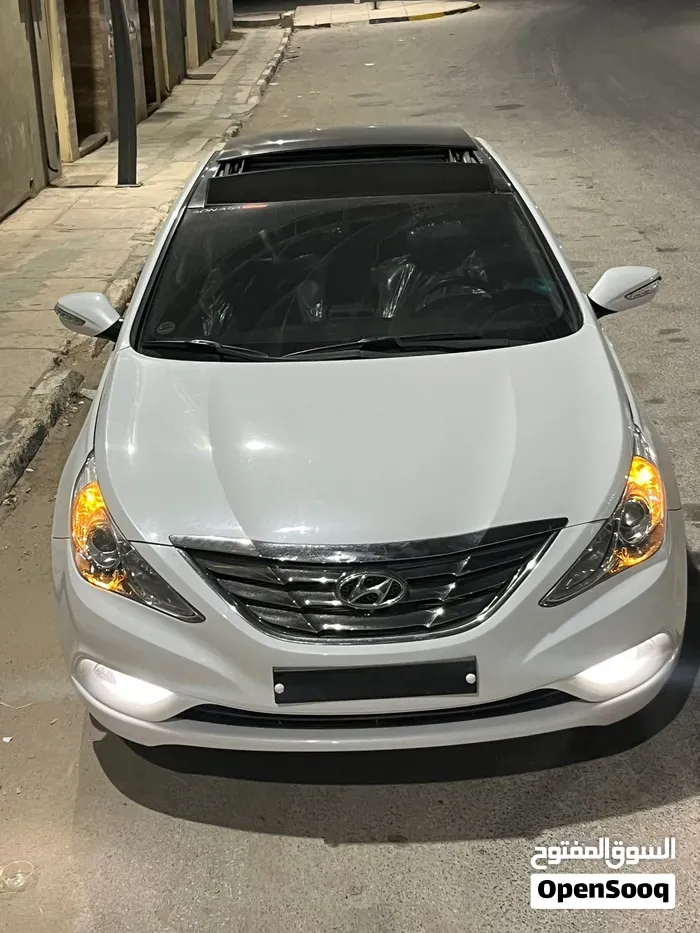 Hyundai Sonata 2012 photo 4
