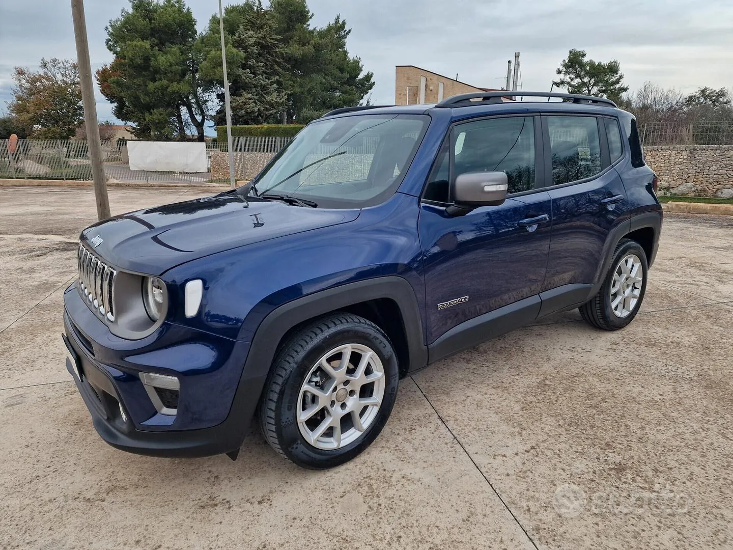 Jeep Renegade 2019 photo 2