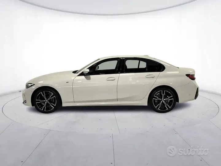 BMW 3 Series 2025 photo 3