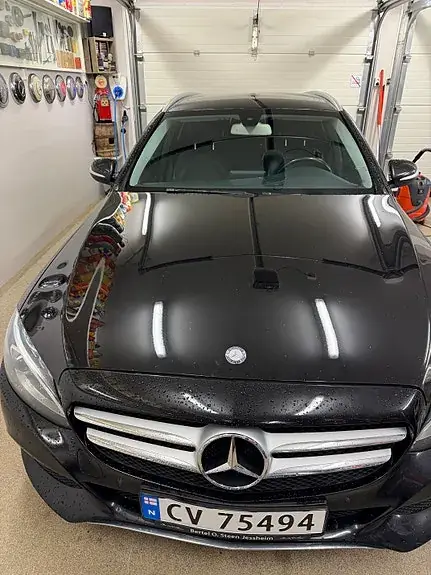 Mercedes-Benz C200 2015 photo 2