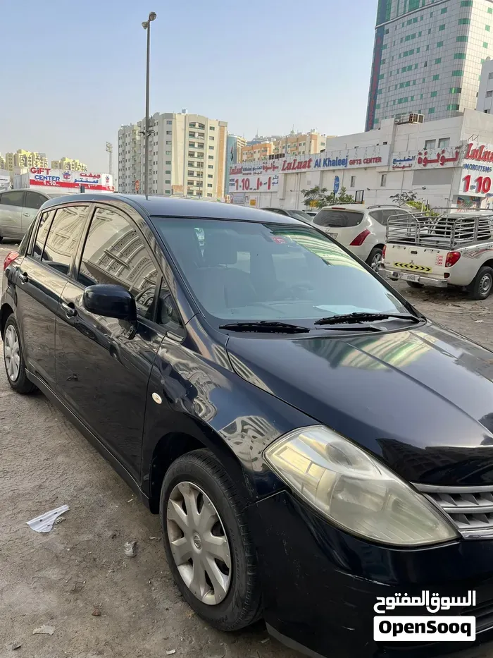 Nissan Tiida 2009 photo 3