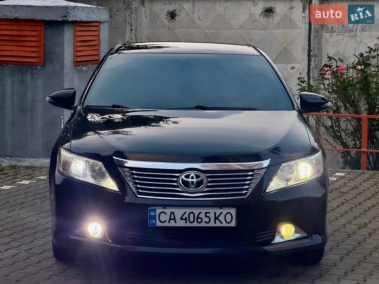 Toyota Camry 2012 photo 2