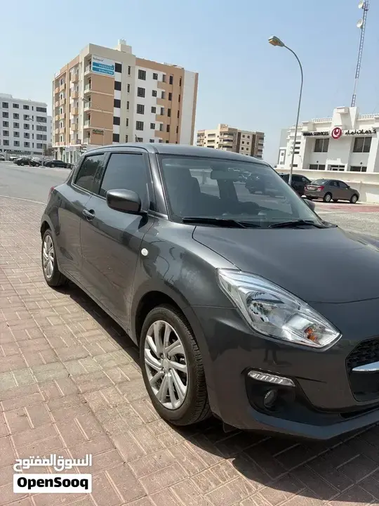 Suzuki Swift 2023 photo 2