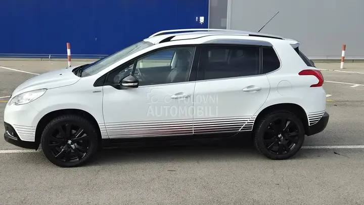 Peugeot 2008 2016 photo 5