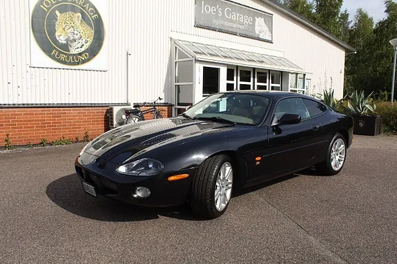 Jaguar Xkr 2003 photo 2