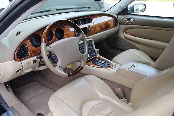Jaguar Xkr 2003 photo 3