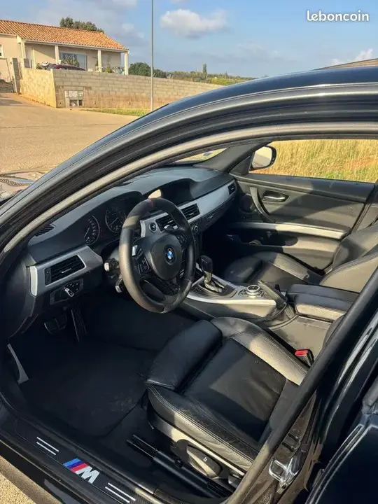 BMW 3 Series 2009 photo 3