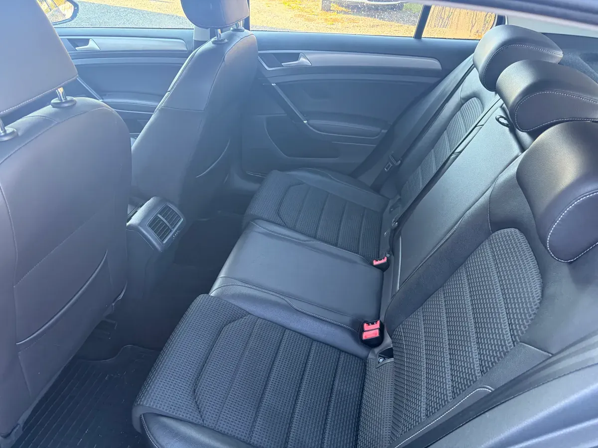 Volkswagen Golf 2016 photo 3
