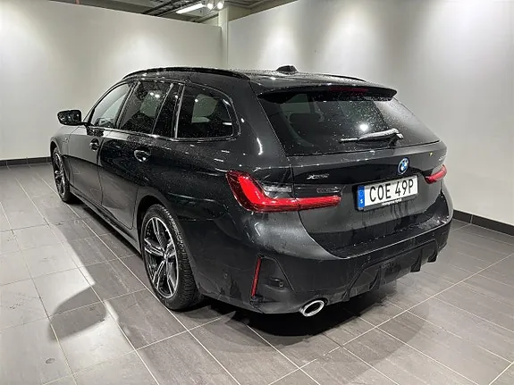 BMW 330E 2025 photo 2