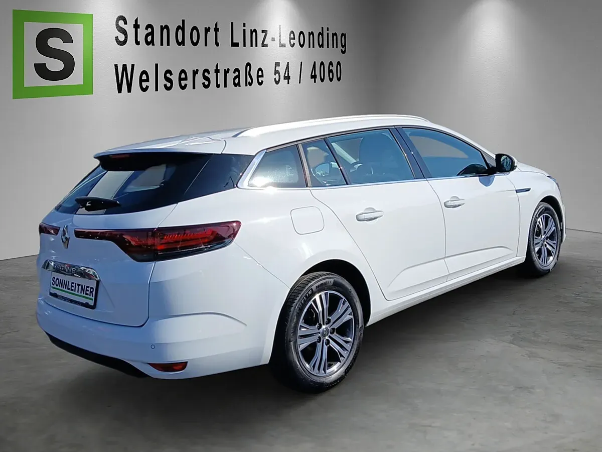 Renault Mégane 2023 photo 3