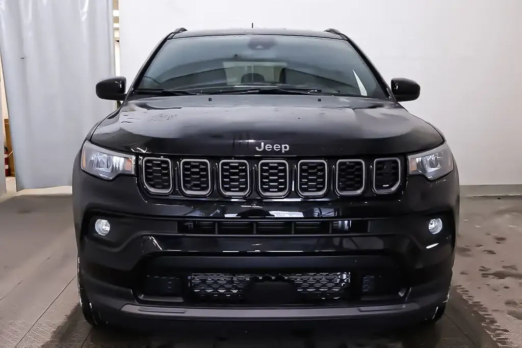 Jeep Compass 2025 photo 2
