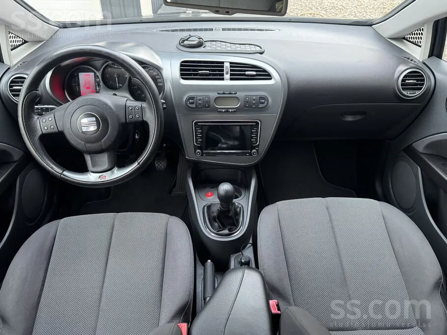 Seat Leon 2007 photo 5
