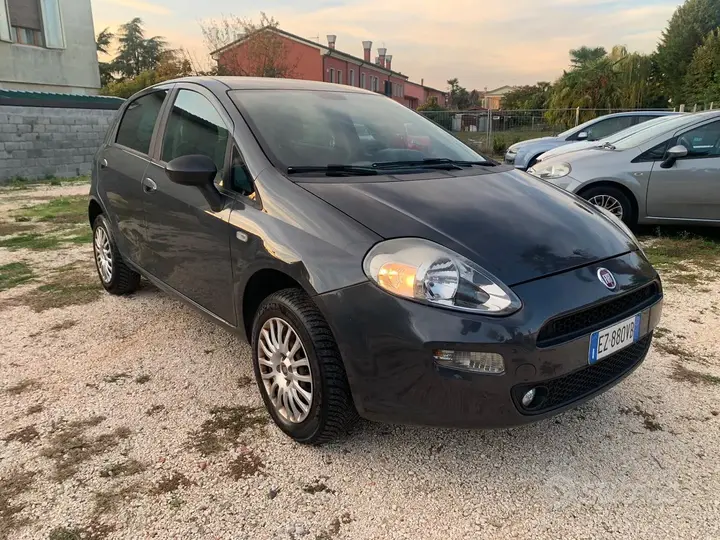Fiat Punto 2015 photo 3