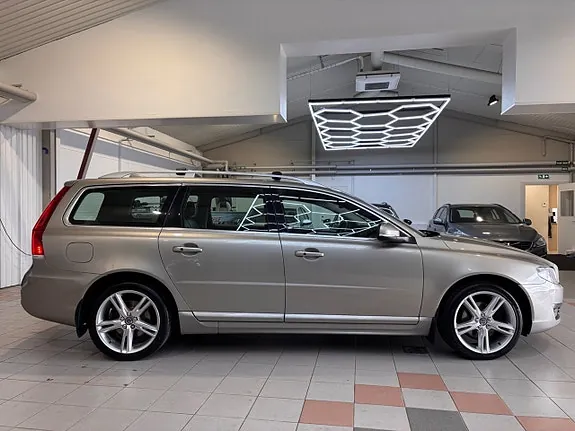 Volvo V70 2016 photo 4