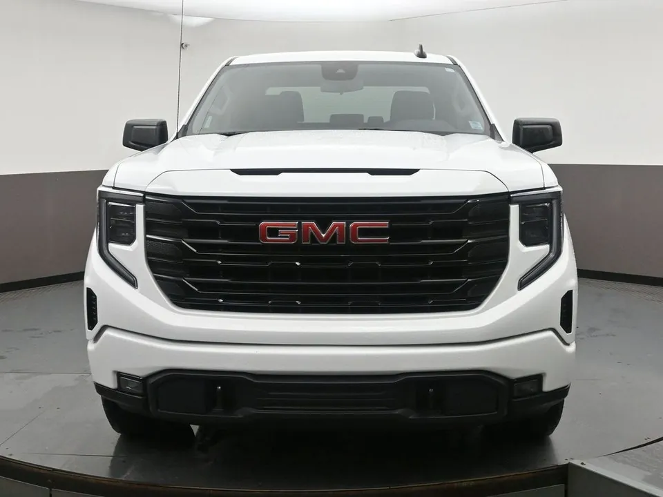 GMC Sierra 2025 photo 2