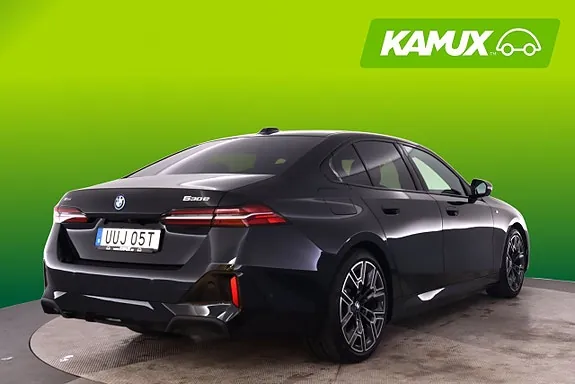 BMW 530E 2025 photo 4