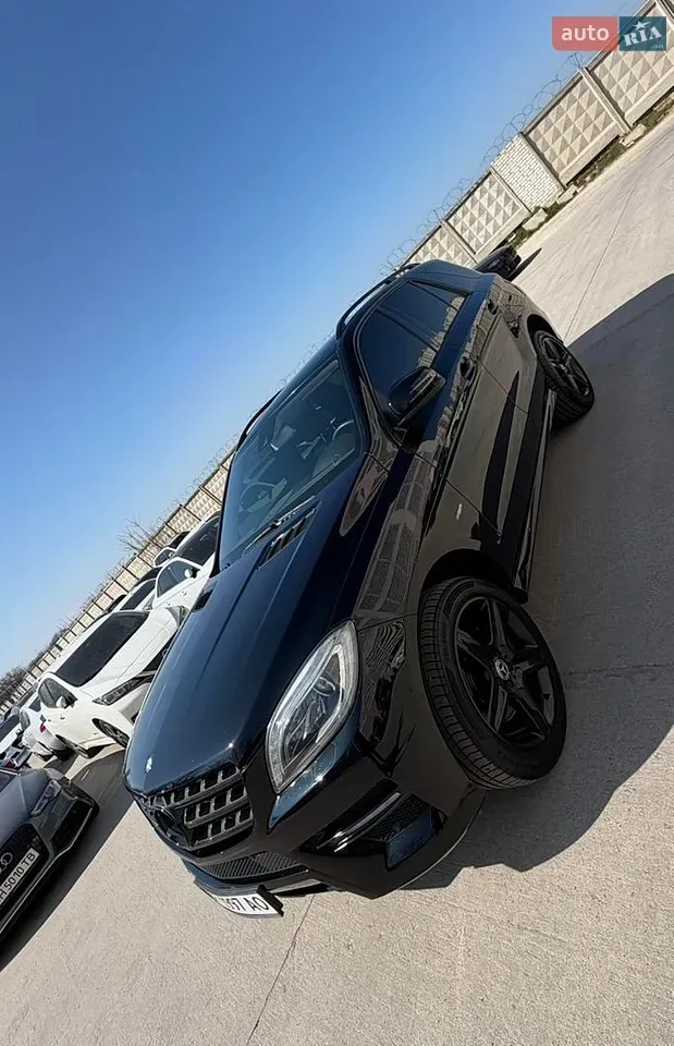 Mercedes-Benz M-Class 2012 photo 5