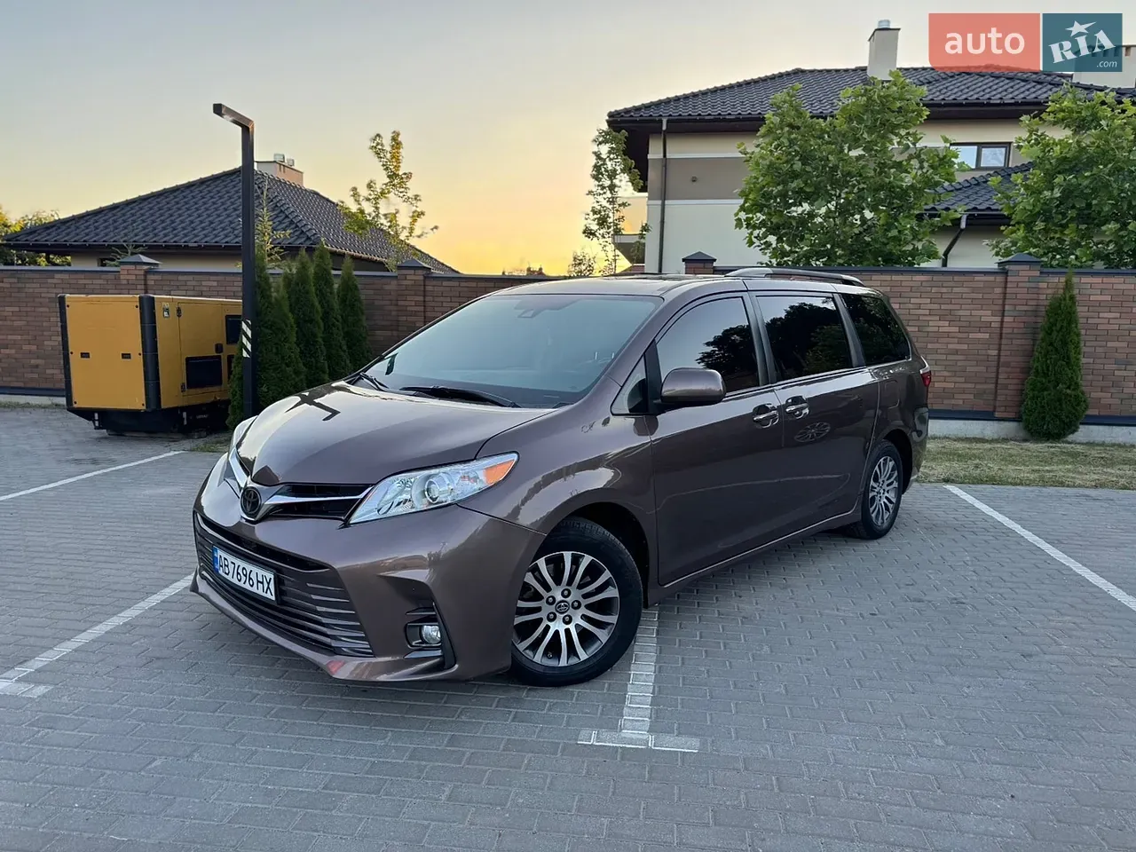 Toyota Sienna 2019 photo 3