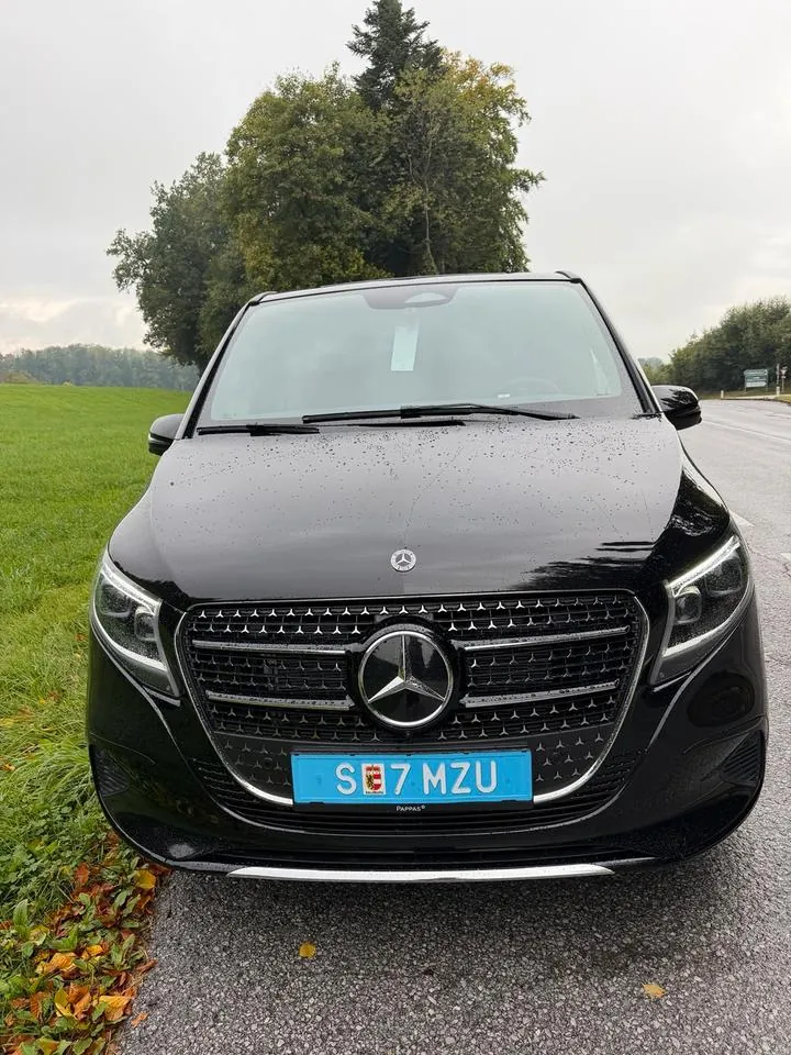 Mercedes-Benz V-Class