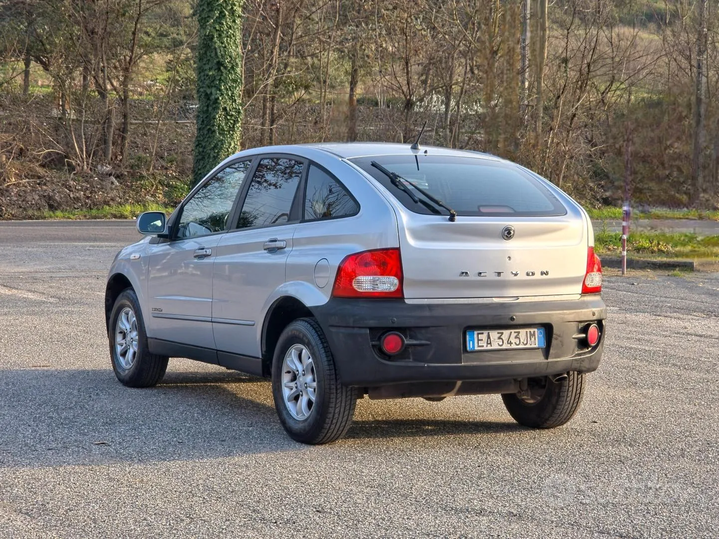 KG Mobility Actyon 2010 photo 4