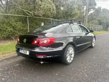 Volkswagen Passat 2010 photo 4