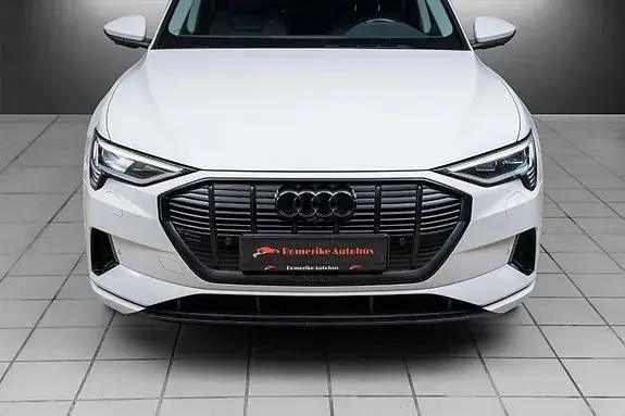 Audi E-Tron 2022 photo 3