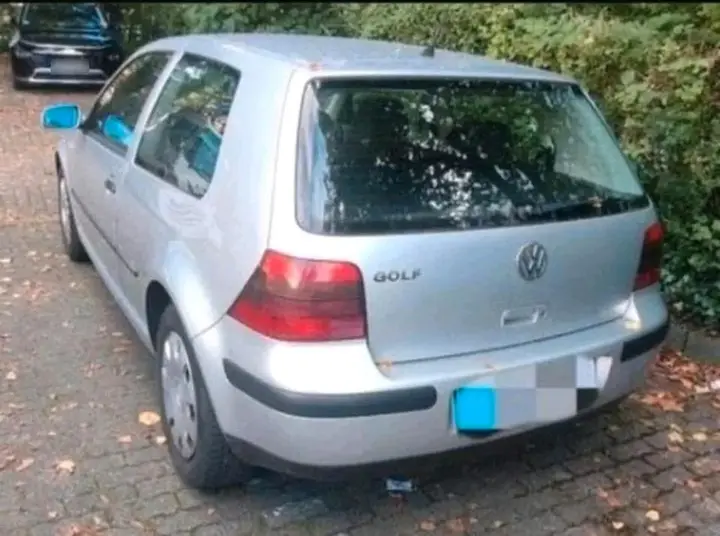 Volkswagen Golf 4