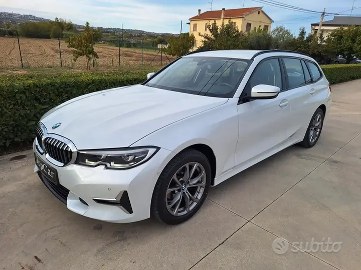 BMW 318D 2021 photo 5