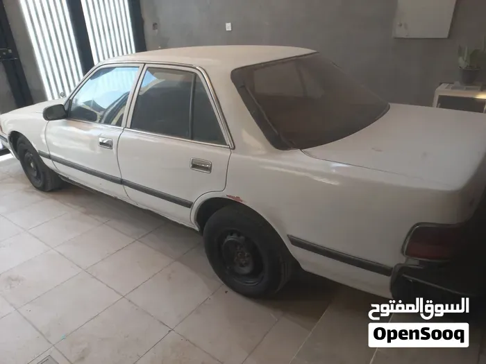 Toyota Cressida 1989 photo 2