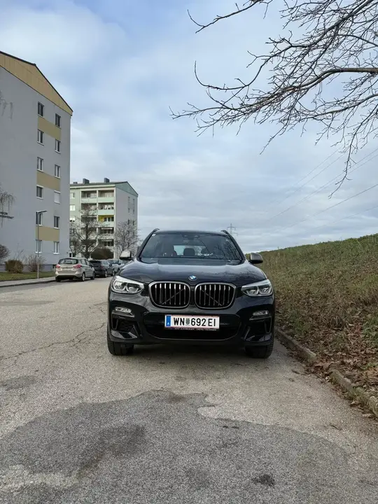 BMW X3 2019 photo 2