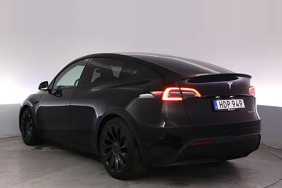 Tesla Model Y 2023 photo 4