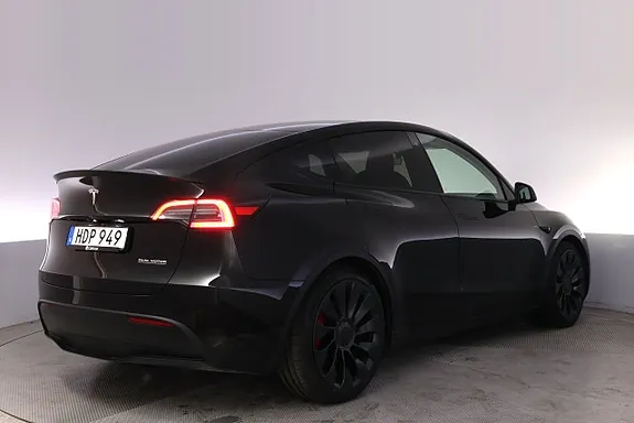 Tesla Model Y 2023 photo 5