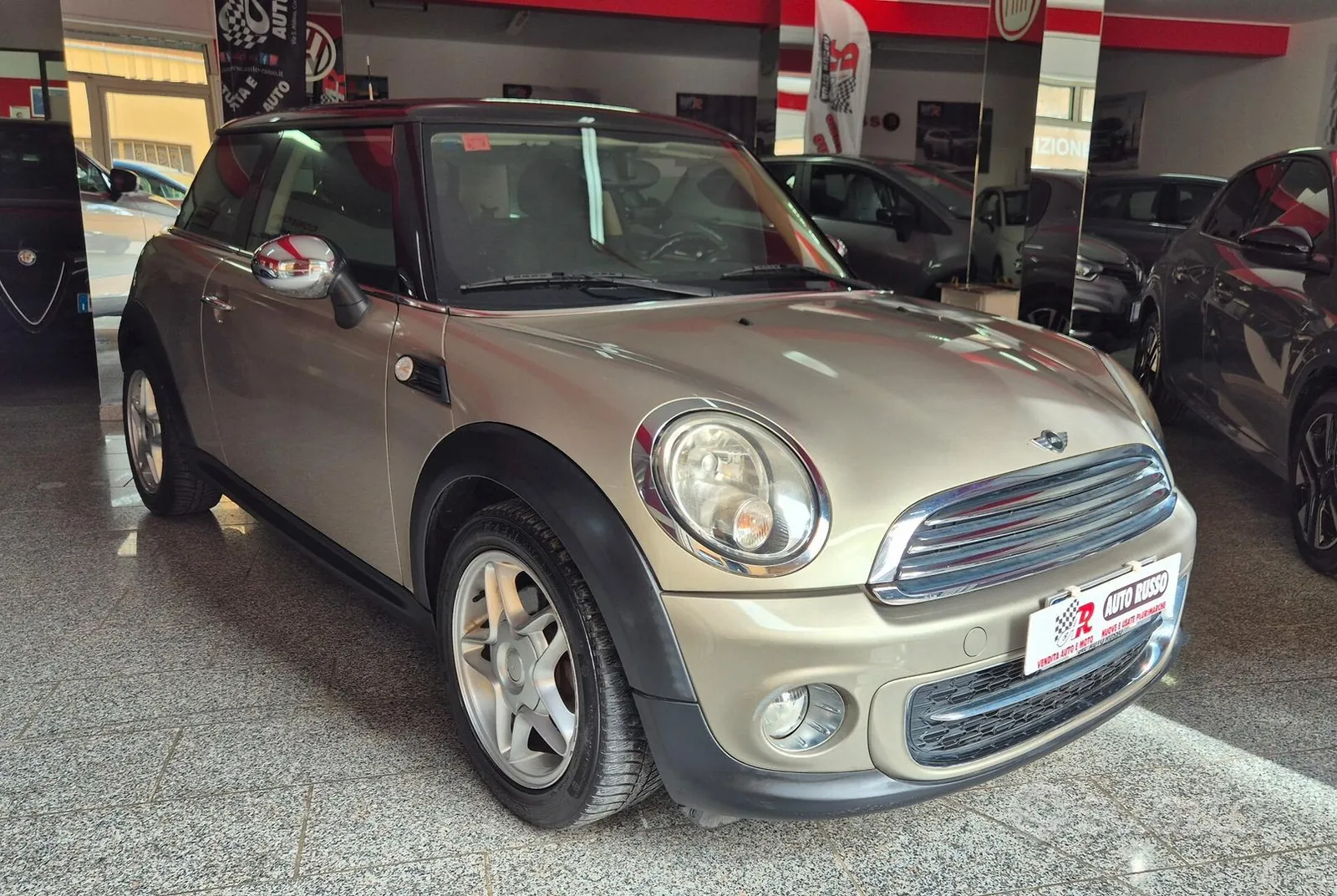 Mini Mini