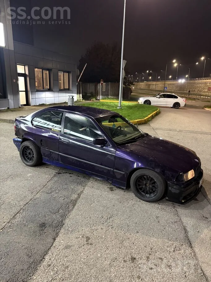 BMW 316 1996 photo 2