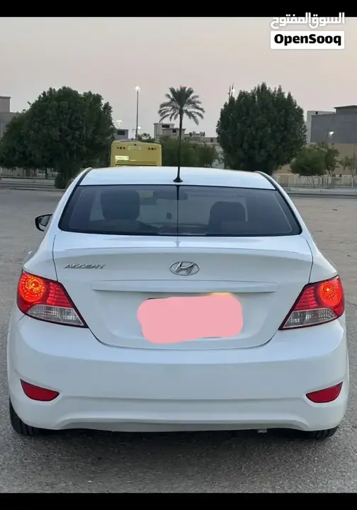 Hyundai Accent 2015 photo 2