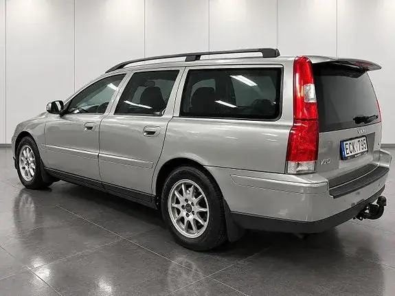 Volvo V70 2007 photo 2