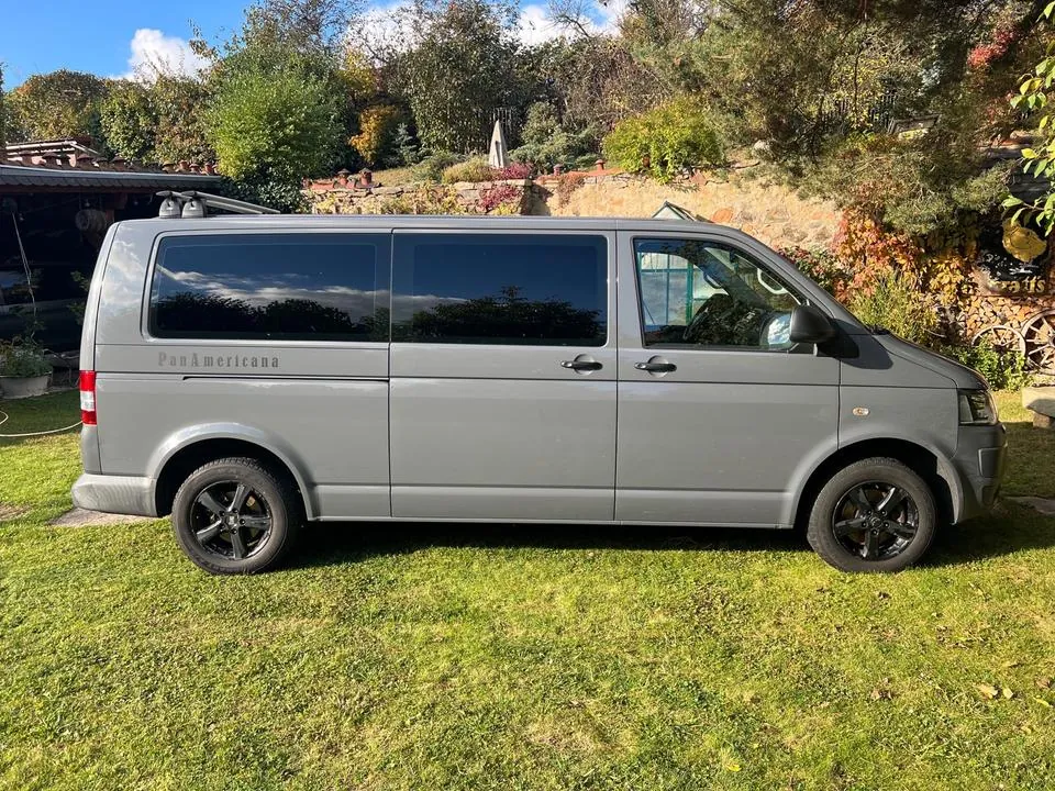 Volkswagen T5