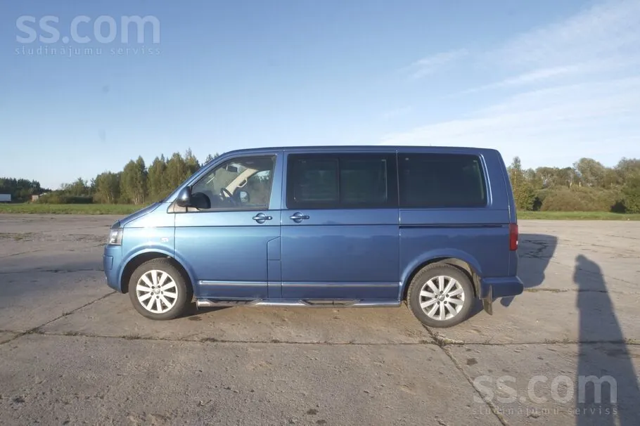 Volkswagen Multivan 2013 photo 3