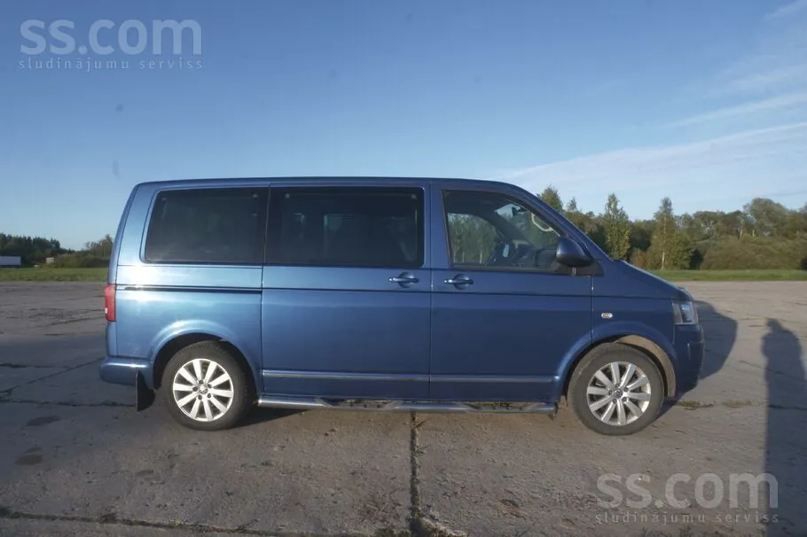 Volkswagen Multivan 2013 photo 5