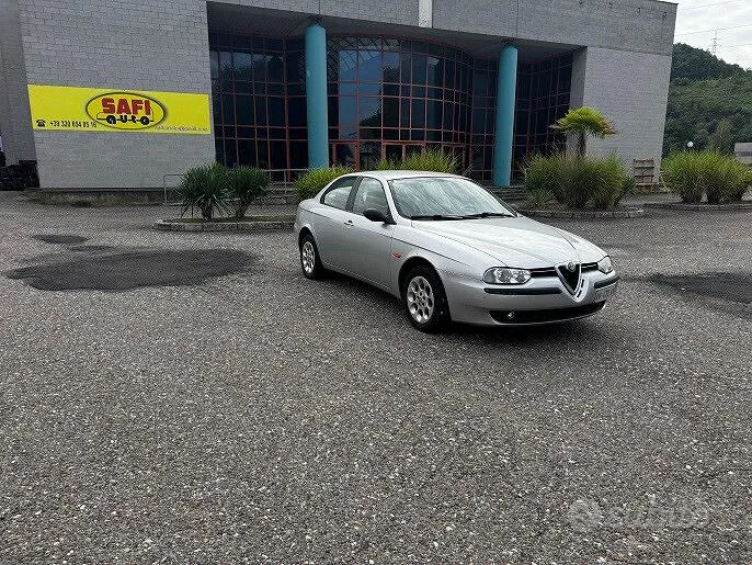 Alfa Romeo 156 1998 photo 3