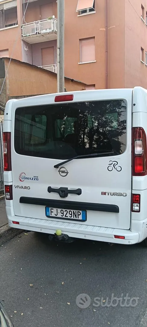 Opel Vivaro 2017 photo 3