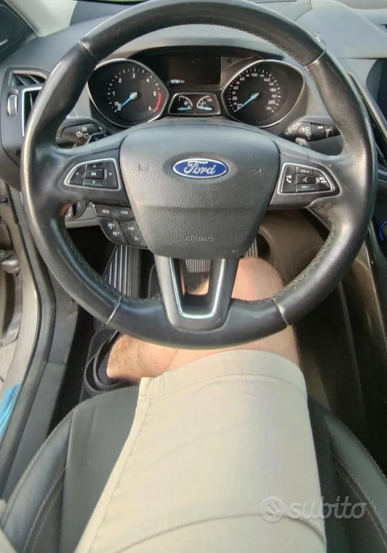 Ford Kuga 2019 photo 2