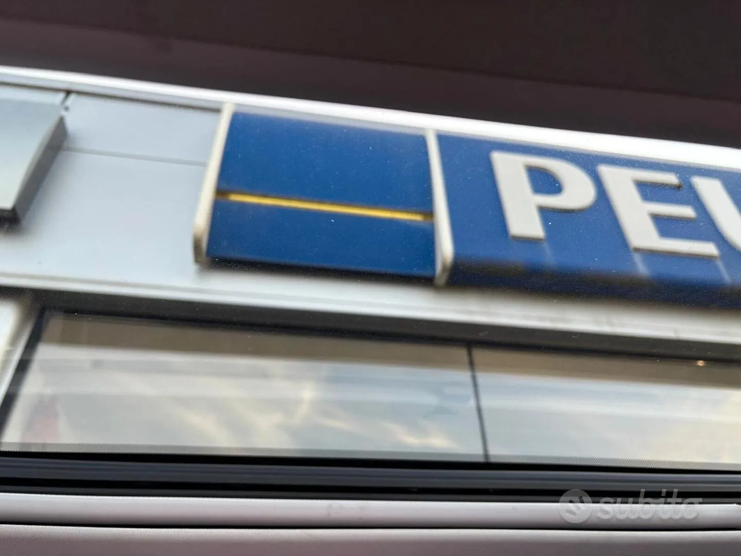Peugeot Traveller 2024 photo 5