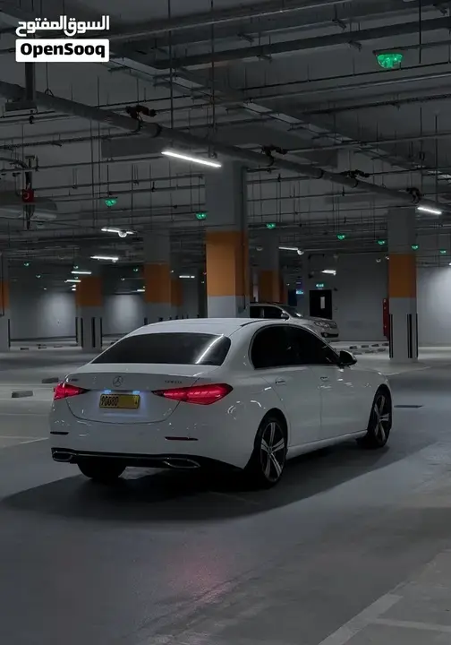 Mercedes-Benz C-Class 2025 photo 4