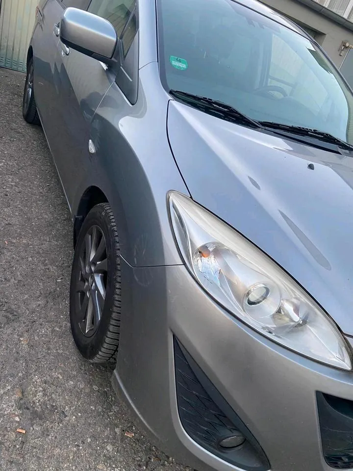 Mazda Mazda5