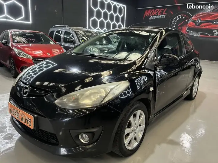 Mazda 2