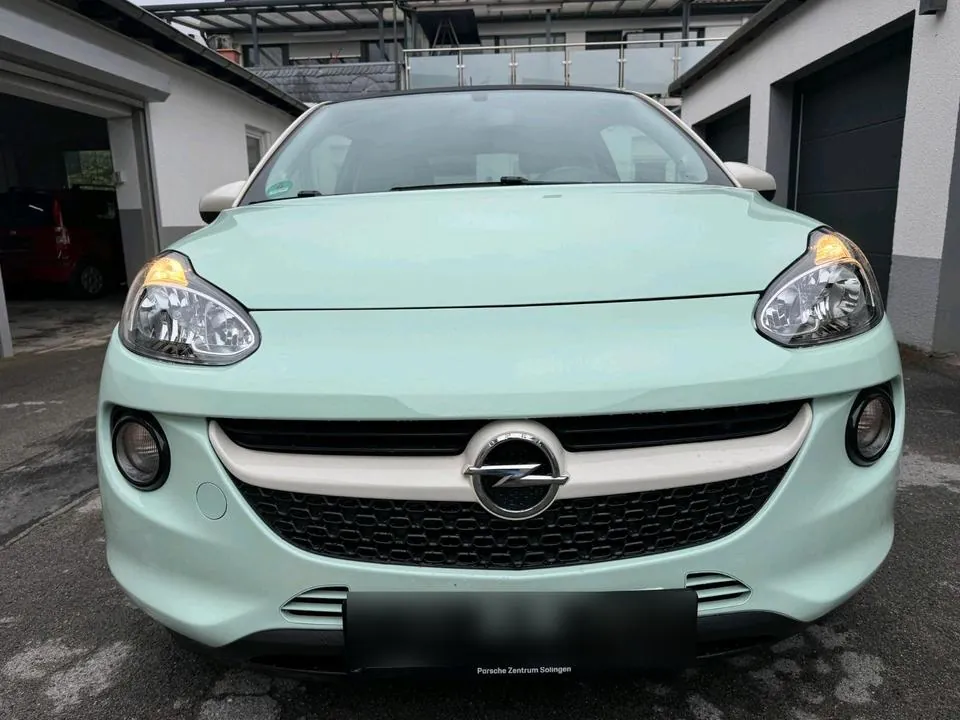 Opel Adam