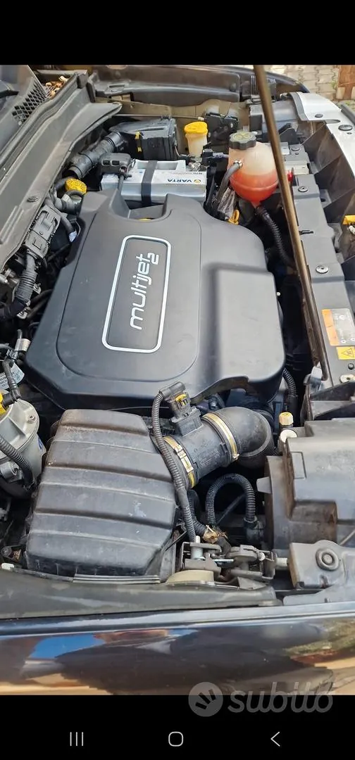 Jeep Renegade 2015 photo 2