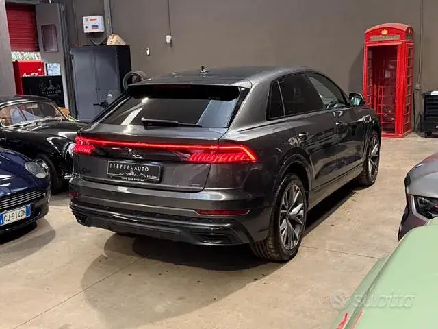 Audi Q8 2022 photo 4